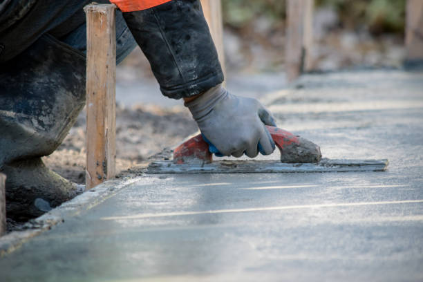 Best Concrete Pool Decks in Western Lake, TX